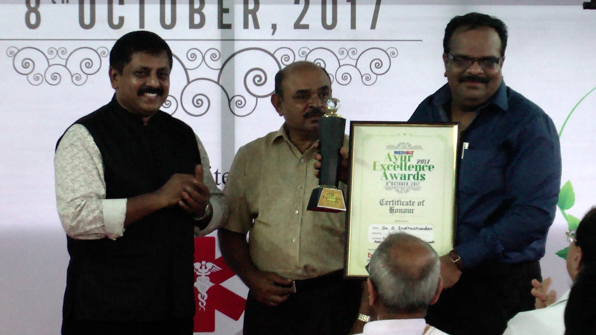 Medibiz Ayur Excellence Award- Special Achievement-Medical Insurance-Dr.Induchoodan